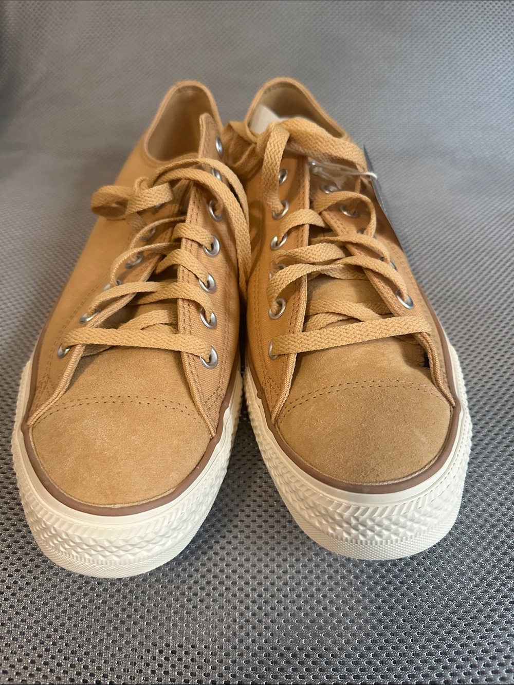 CONVERSE CTAS OX NEW , size 13M, 15W, very comfy, last one! A12728C